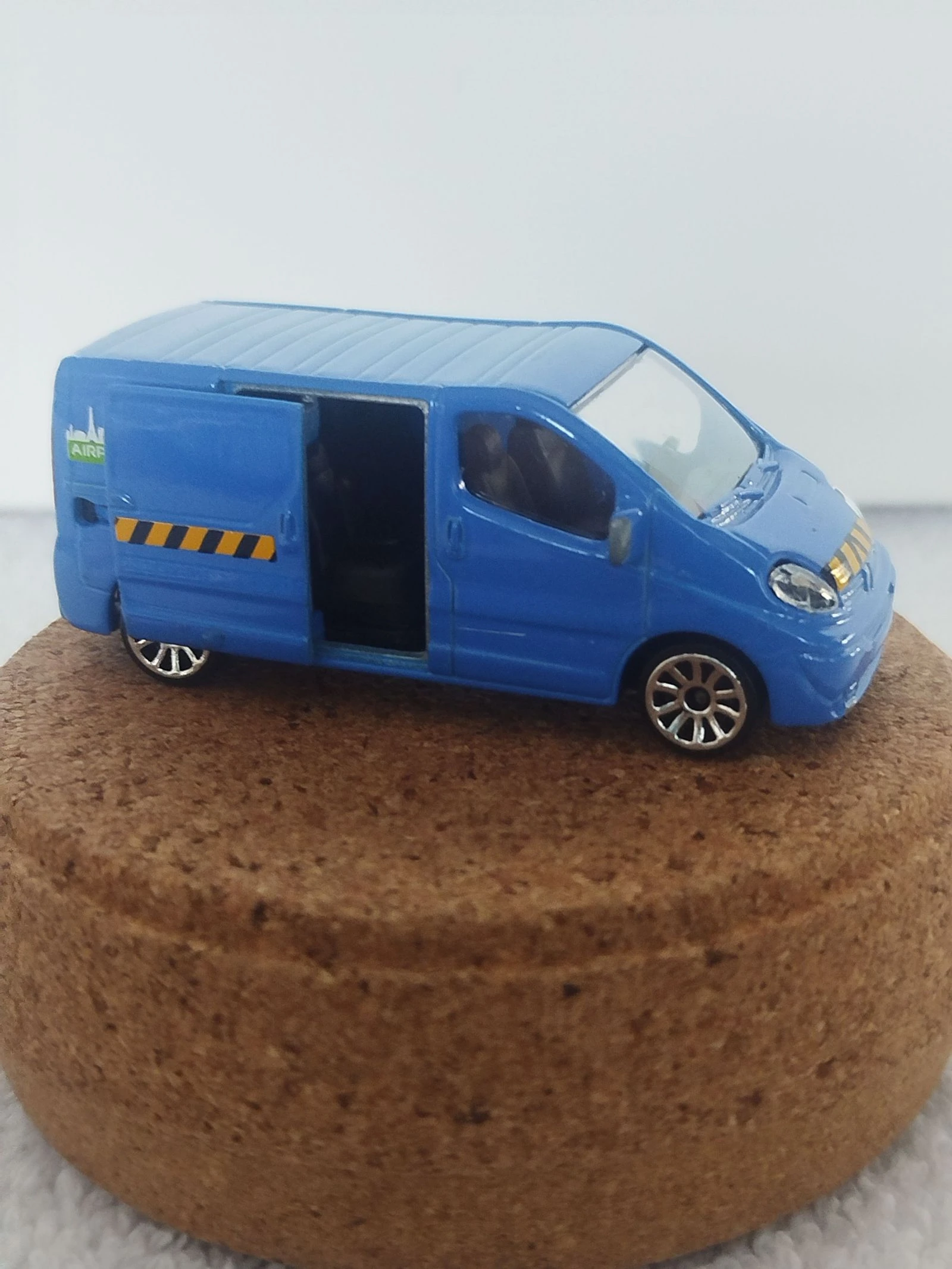 Coche Majorette Renault Trafic – photo 2